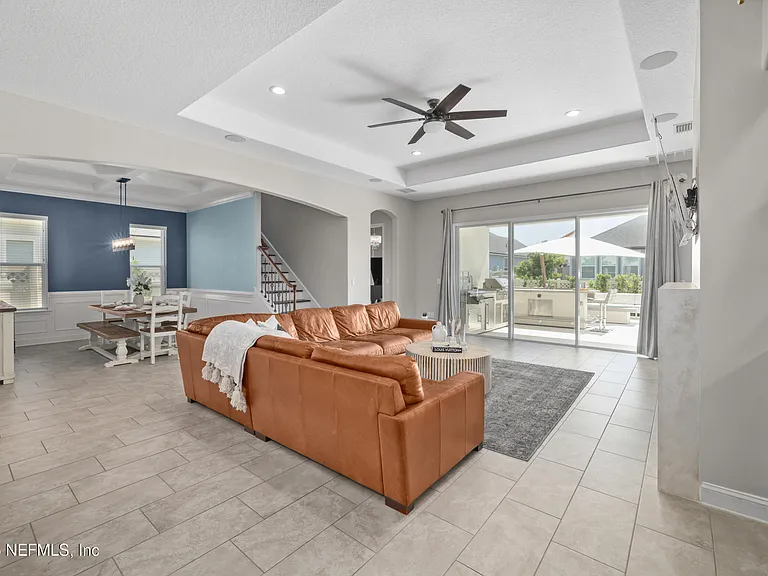 318 Windwalker Dr — Photo 35