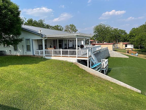 3rd image of 356 Long Mountain Dr