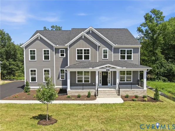 4013 Robins Ridge Dr, Moseley, VA 23120