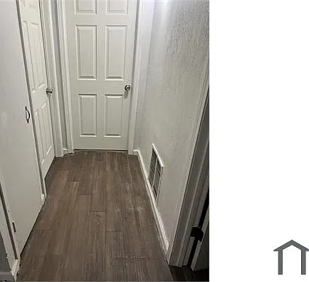 3380 Dickinson St #D — Photo 2