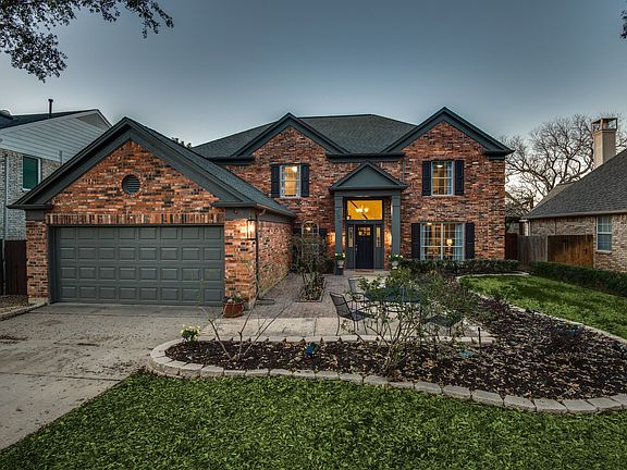 2_706-premier-pl-grapevine-tx-High-Res-3.jpg