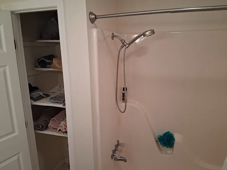 702 Rodeo Rd — Photo 9