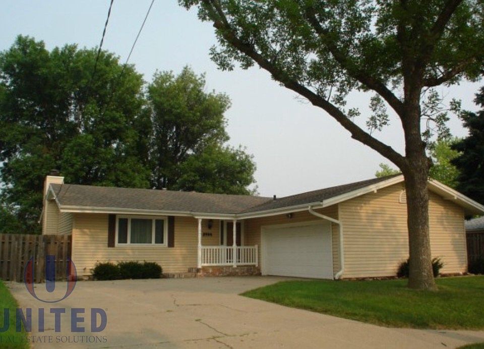 1st image of 2934 S Cypress St
