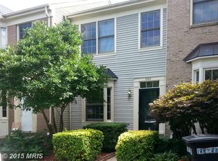6302 Spence Pl, Centreville, VA 20121