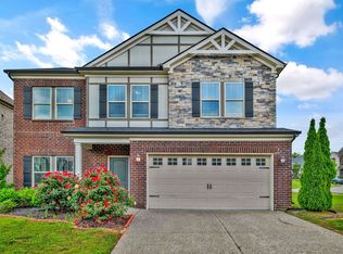 4284 Stone Hall Blvd, Hermitage, TN 37076
