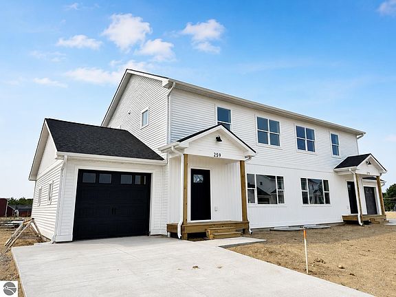 3rd image of 254 Viola Ln #6