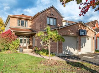 2163 Johnston Rd, Ottawa, ON K1G5K2