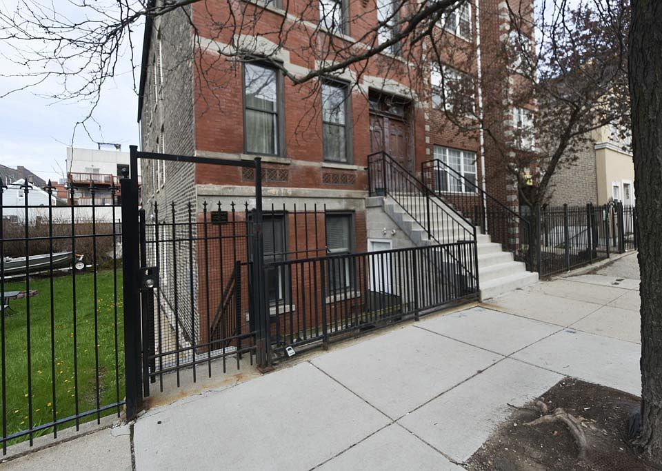 1st image of 1248 N Greenview Ave #F2