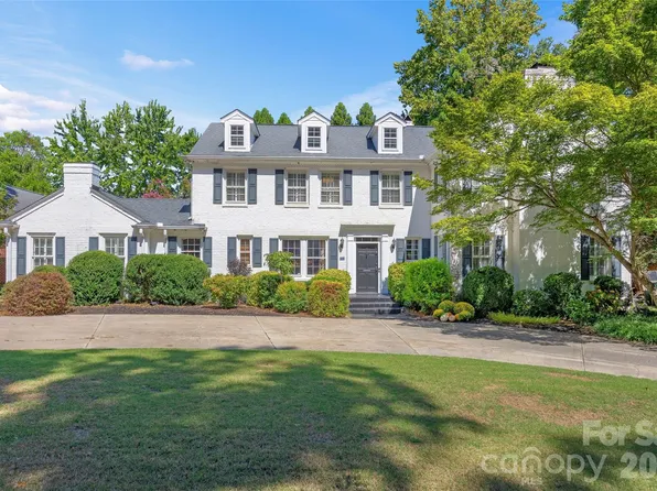 241 Huntley Pl, Charlotte, NC 28207