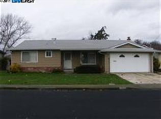 Mansfield Ave, Dublin, CA 94568