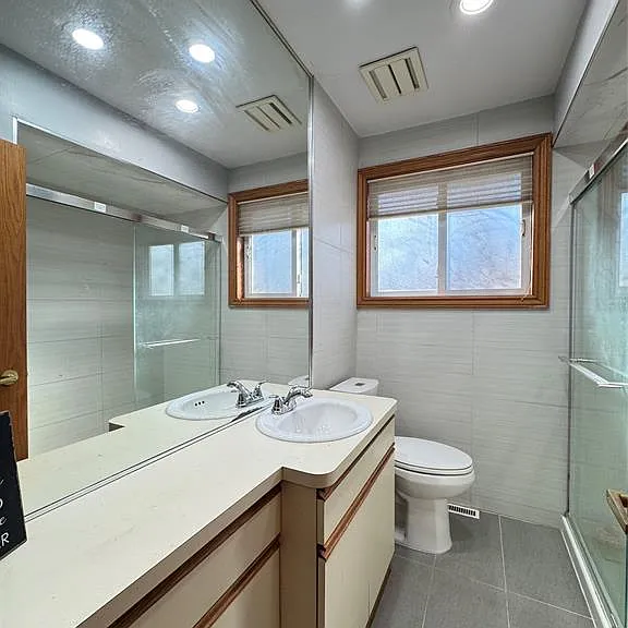 1595 Sun Valley Dr — Photo 13