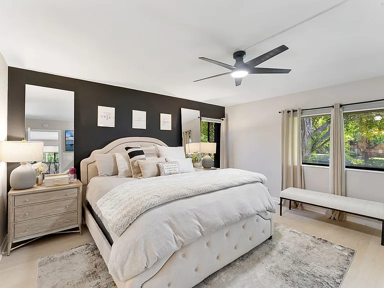11230 Green Lake Dr #204 — Photo 13