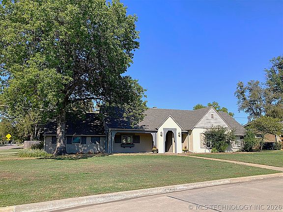 5th image of 4107 E 47th Pl