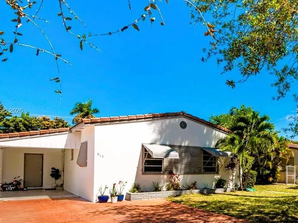 913 NE 4th St, Hallandale, FL 33009