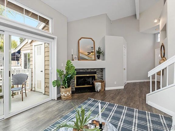 2nd image of 8585 Via Mallorca Unit 236