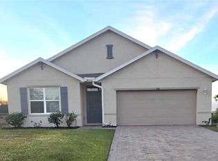 2320 Thurlow St, Alva, FL 33920