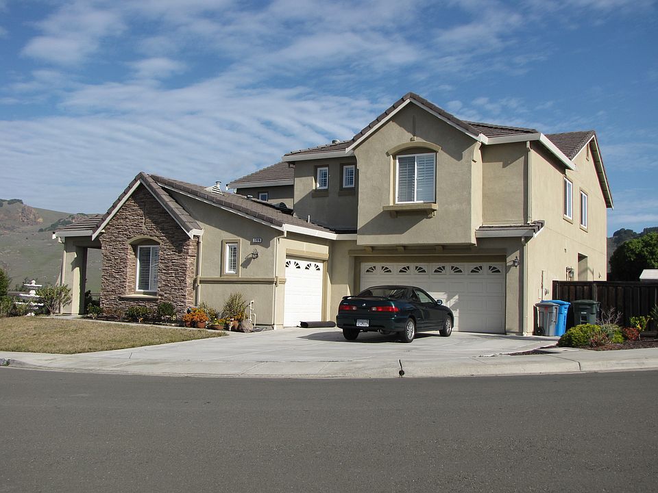 1st image of 3809 Surf Ct