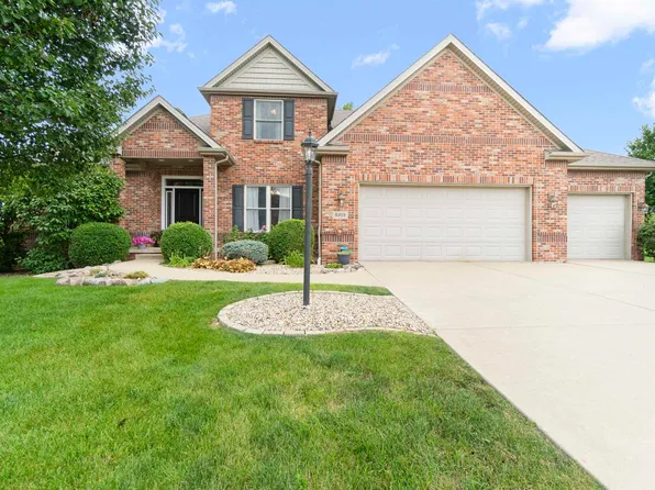 6919 N Basket Oak Dr, Edwards, IL 61528