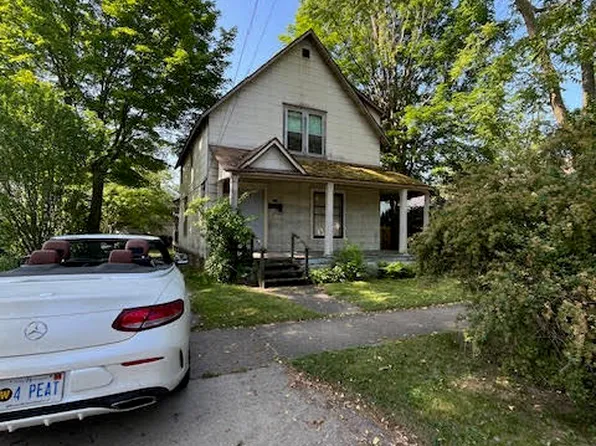 110 Clinton St, South Haven, MI 49090