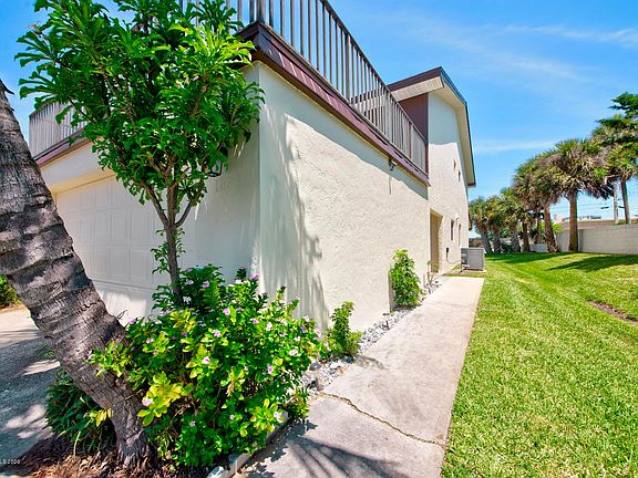 3rd image of 106 Seawind Dr