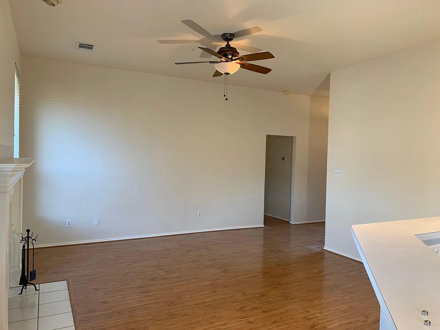 10304 Max Ln — Photo 4