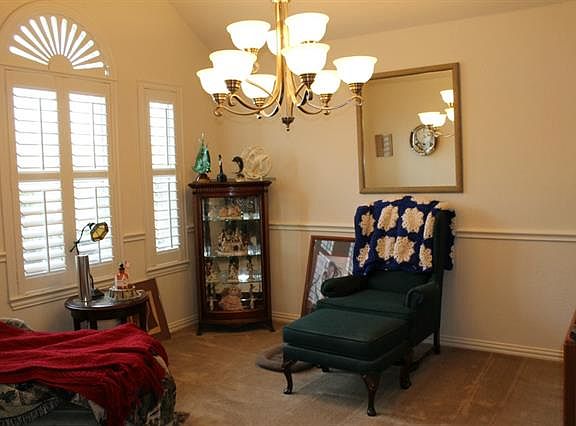 3rd image of 11701 Pinyon Pine Dr