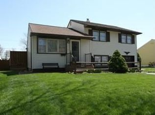 1025 Gallery Rd, Wilmington, DE 19805