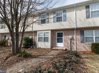 504 Ridgefield Ave, Stephens City, VA 22655