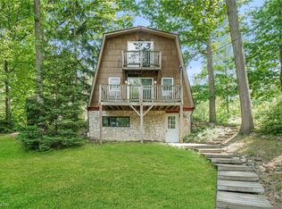 160 Sagamore Rd, Northfield, OH 44067