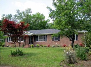 114 Tasker Dr, Summerville, SC 29485