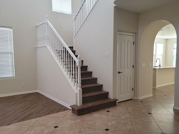 3rd image of 31111 N 136th Ln