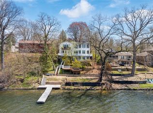 546 Vaughn Trl, Akron, OH 44319