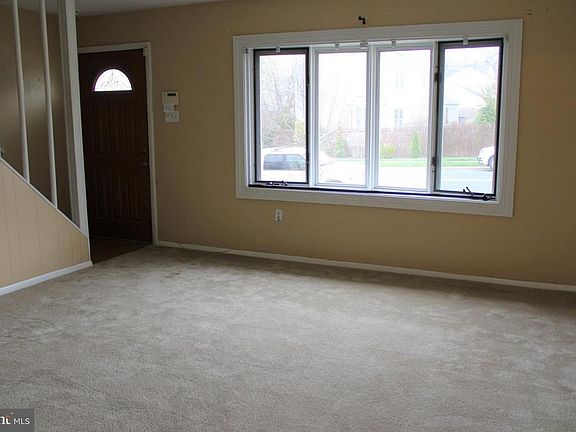 3rd image of 7944 Citadel Dr