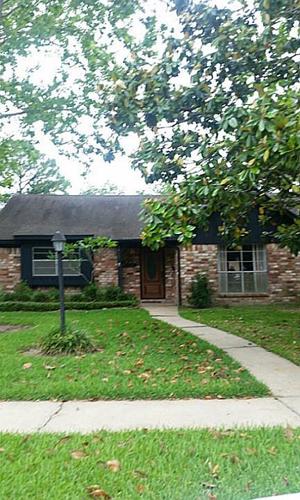 1st image of 1415 Creek Hollow Dr