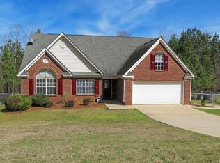 531 Brewer Dr, Locust Grove, GA 30248