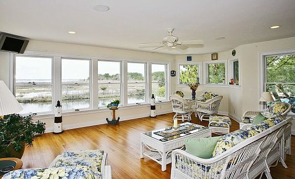 4th image of 363 Dusty Miller Dr