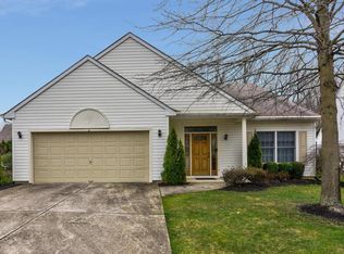 4 Sunnyside Cir, Columbus, NJ 08022