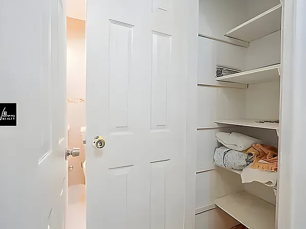 41-25 Kissena Boulevard image 25 of 26