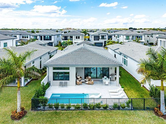 2nd image of 20086 Hirono Lane