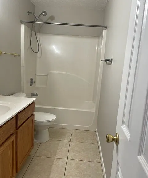 102 Church Ave SE #C — Photo 9
