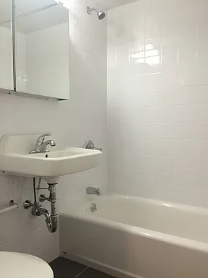 Rented by Upton Realty Group | media 17