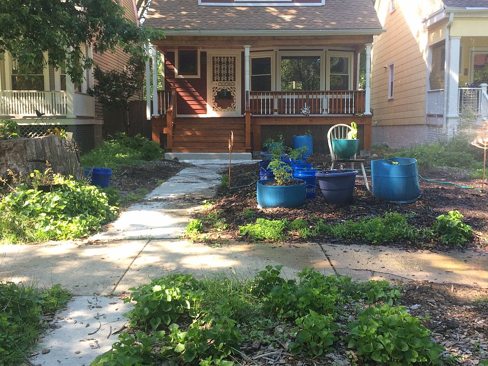 big front porch, quiet st. 