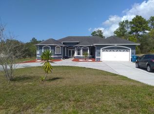 10275 Egret Ave, Weeki Wachee, FL 34613