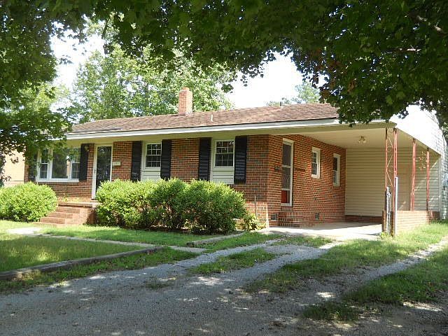 1st image of 608 Raleigh St