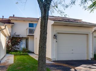 1003 Cumberland Ct, Vernon Hills, IL 60061