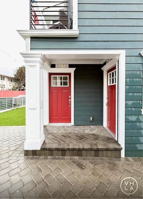 1st image of 3672 1/2 Percy St #2