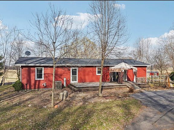 4th image of E11453 Bunker Dr