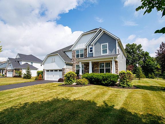 5th image of 6543 Brookview Manor Dr