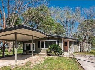 476 Isle Of View Dr, Mcqueeney, TX 78123