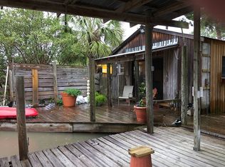 1181 Gulf Blvd, Cedar Key, FL 32625